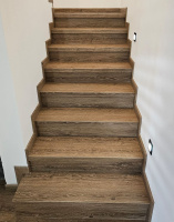 Vinylové schody s nosem BUKOMA Dub Wild